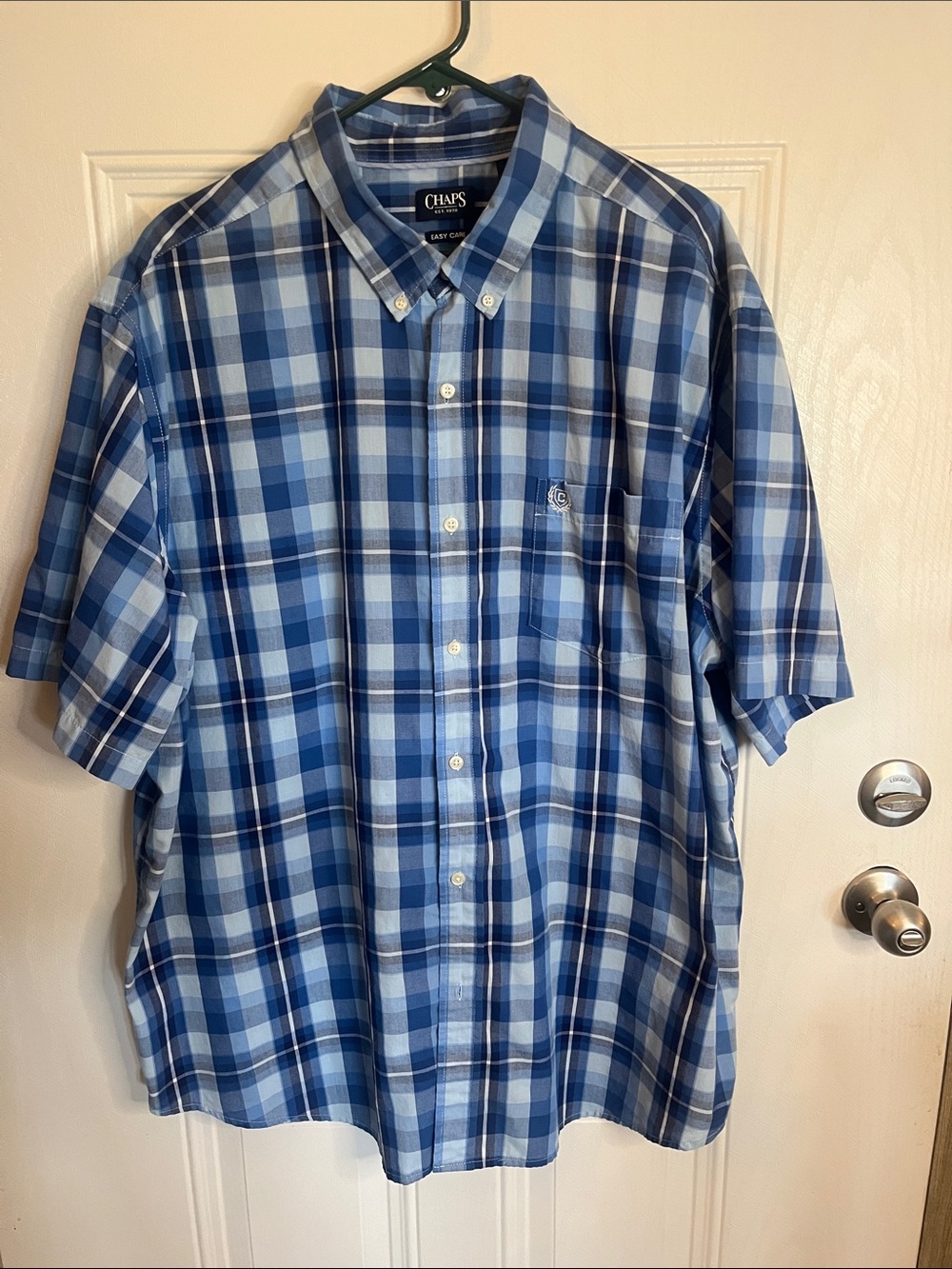 Chaps Men's Light and Navy Blue Plaid Button-Down Shirt